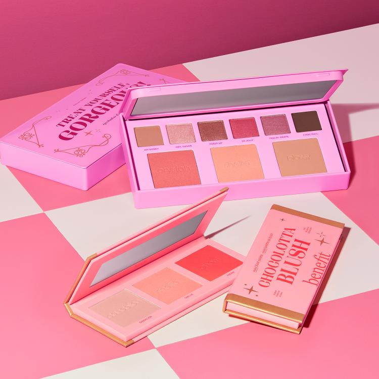 HOLIDAY 2024 BLUSH MINI PALETTE-EASTERN CHOCOLOTTA BLUSH (PALETA DE RUBORES PARA ROSTRO)